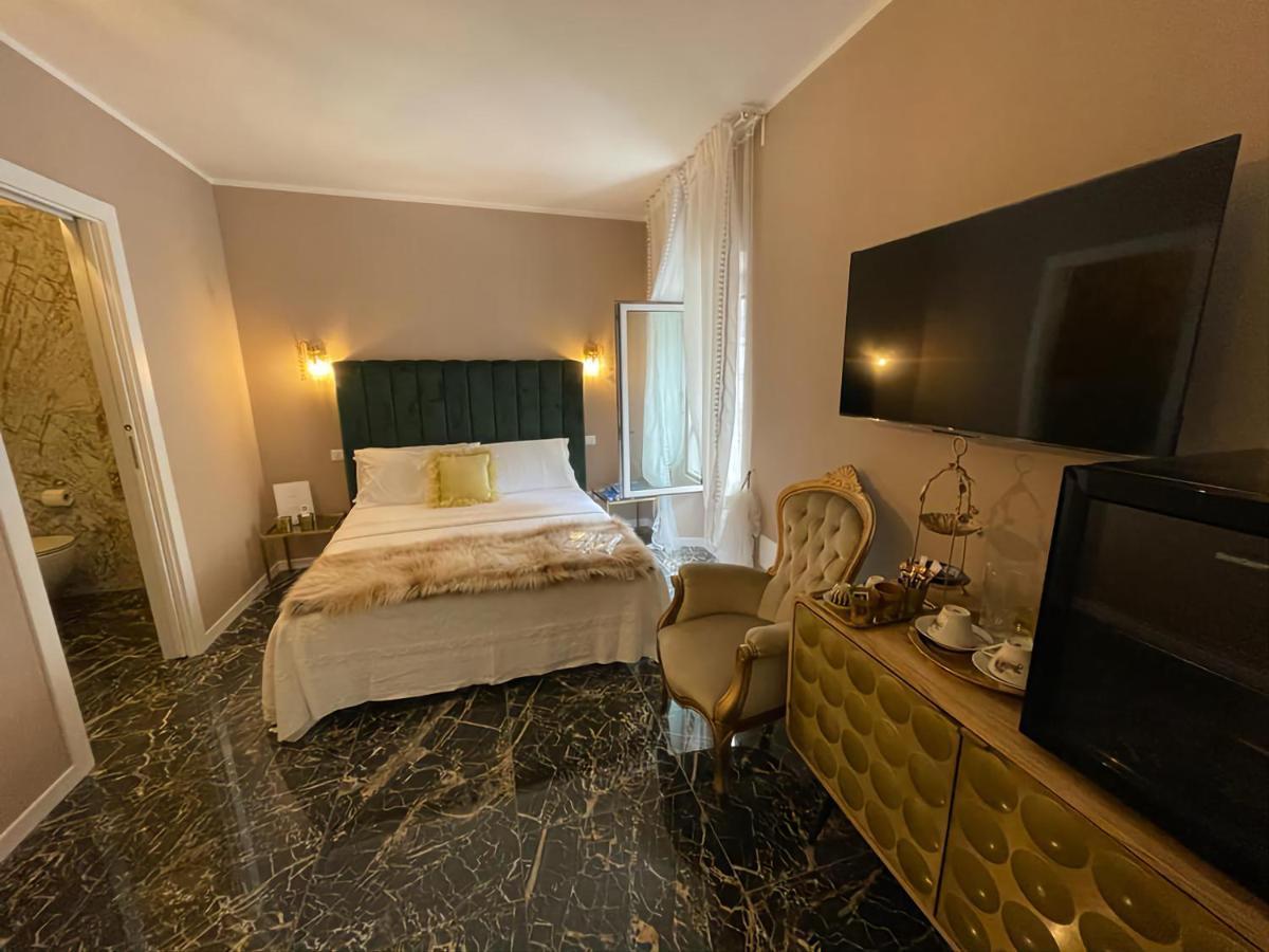 Prestige Suite Via Romagnoli Sirmione Exteriör bild